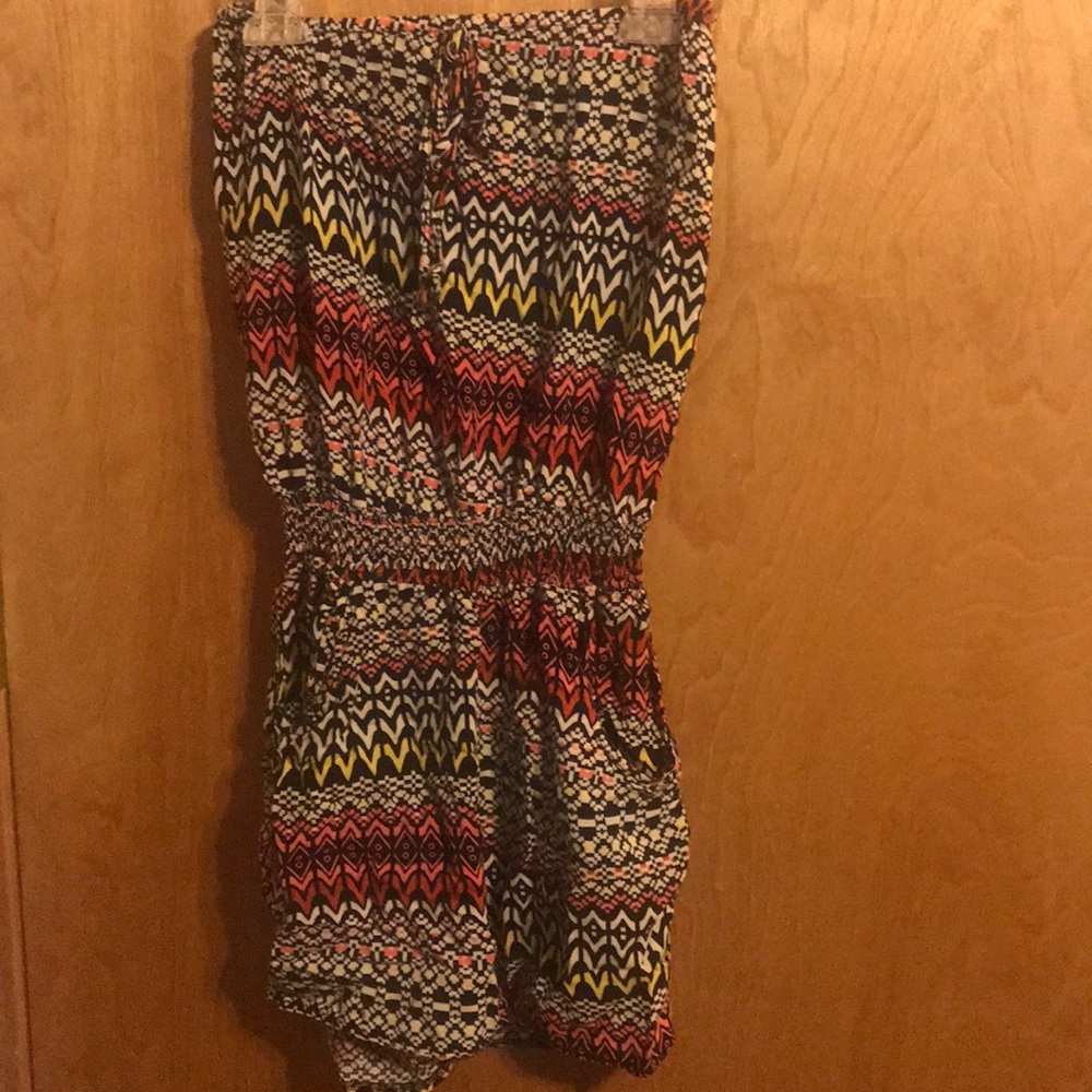 Strapless romper